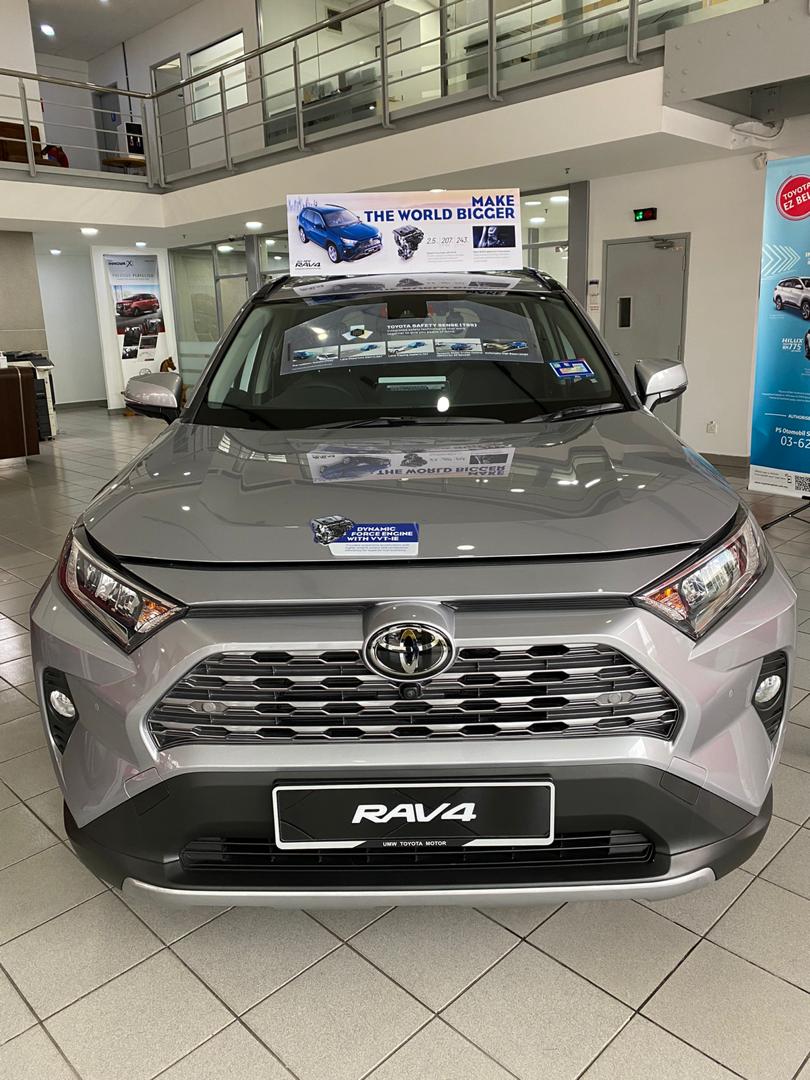 Toyota RAV4 2.0L (AT)