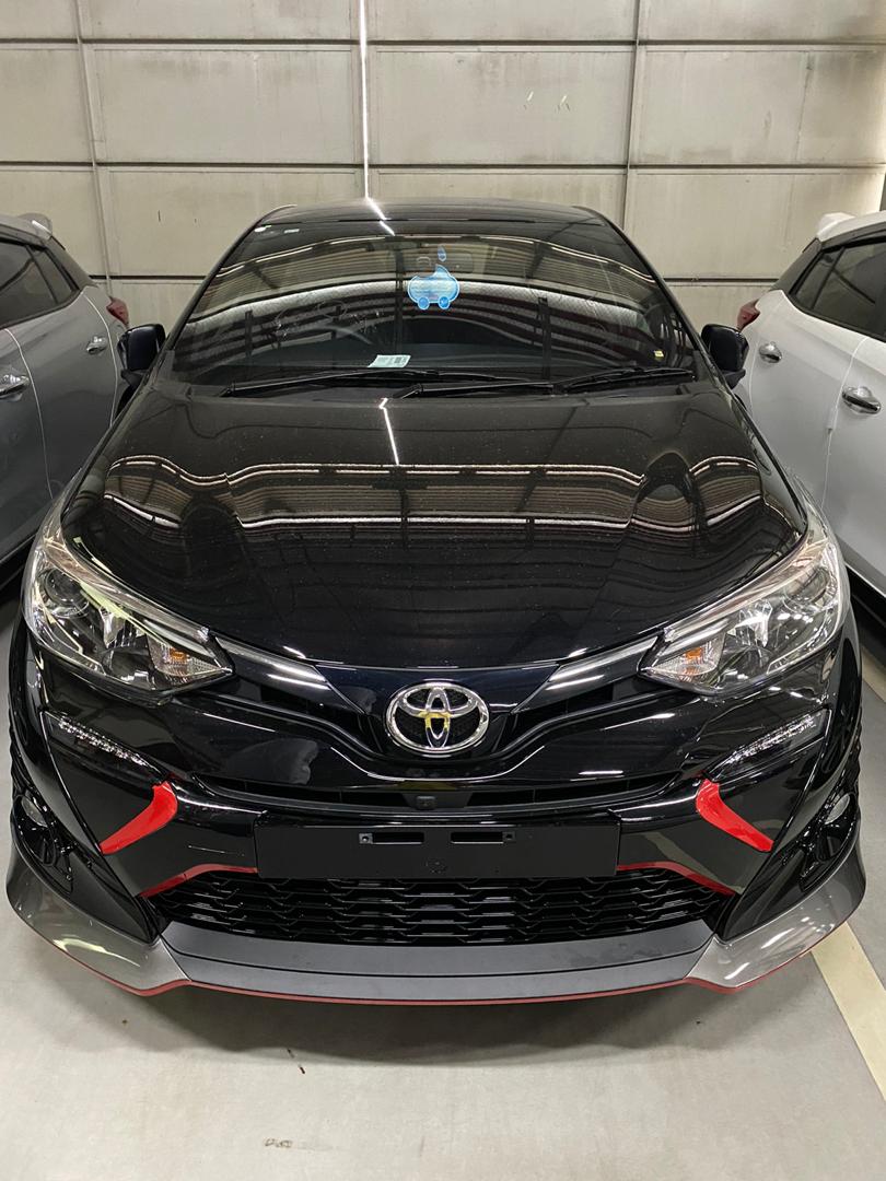 Toyota Yaris 1.5J (AT)