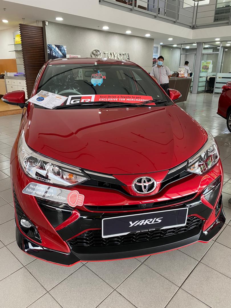 Toyota Yaris 1.5J (AT)