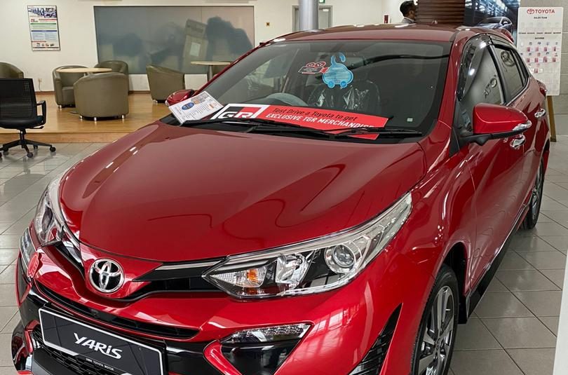 Toyota Yaris 1.5J (AT)