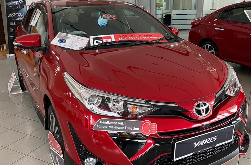 Toyota Yaris 1.5J (AT)