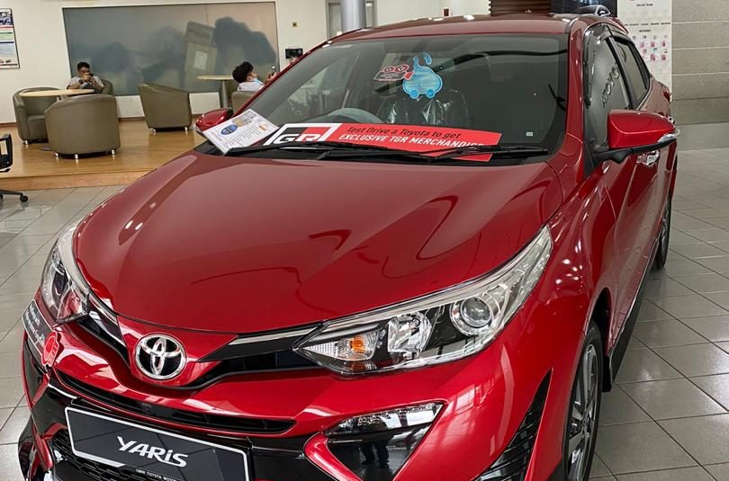 Toyota Yaris 1.5J (AT)