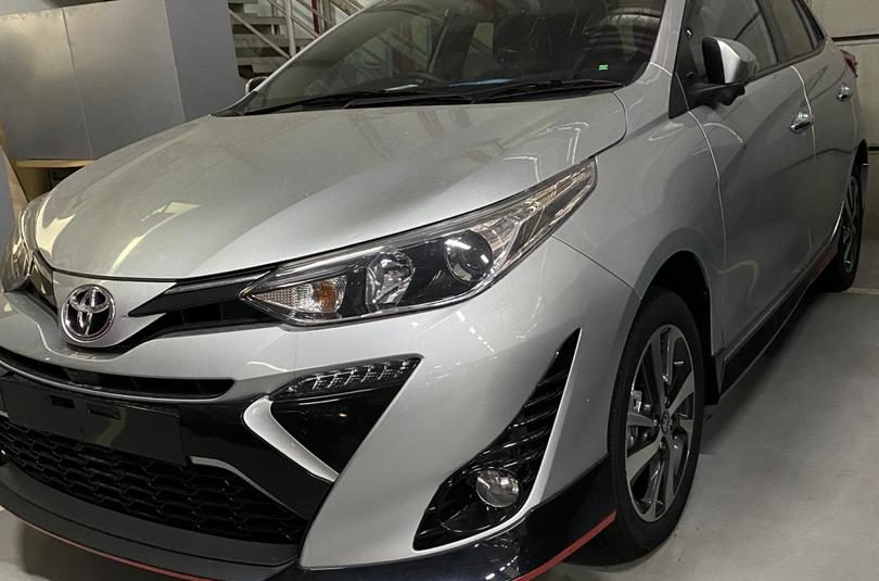 Toyota Yaris 1.5J (AT)