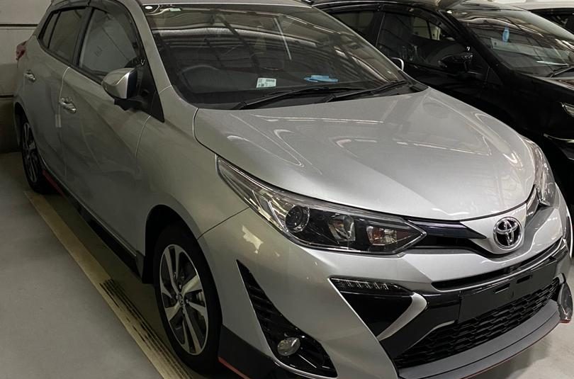 Toyota Yaris 1.5J (AT)