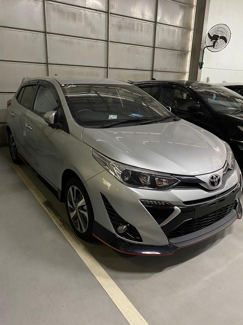 Toyota Yaris 1.5J (AT)