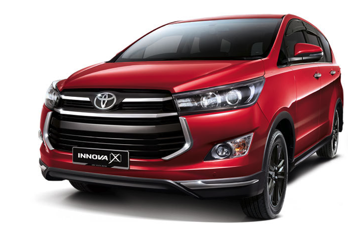 Toyota Innova 2.0E (AT)
