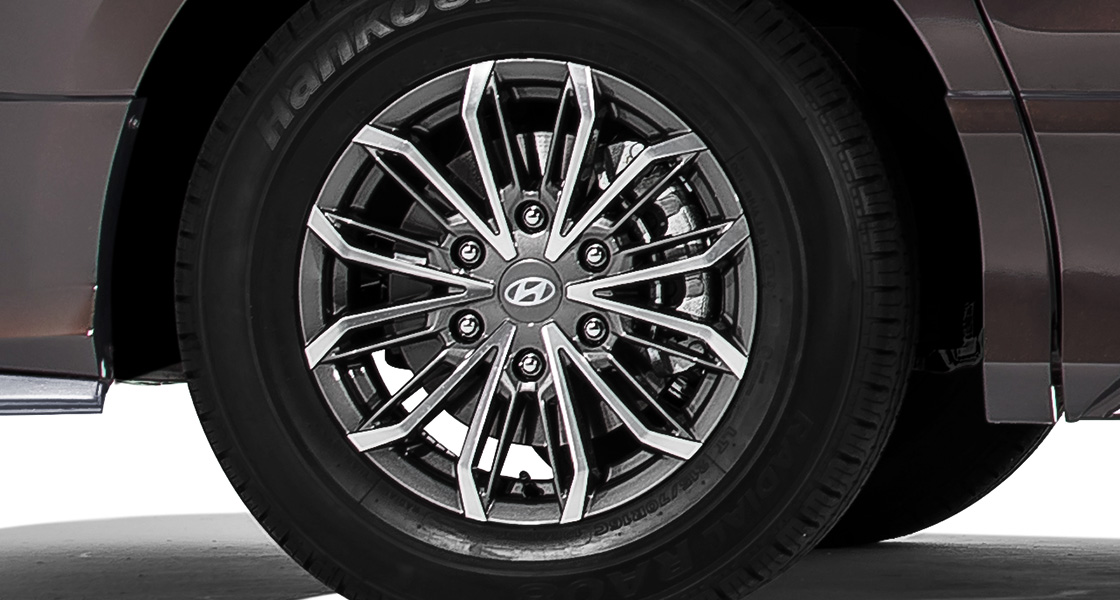 2020 Hyundai Grand Starex Executive Plus