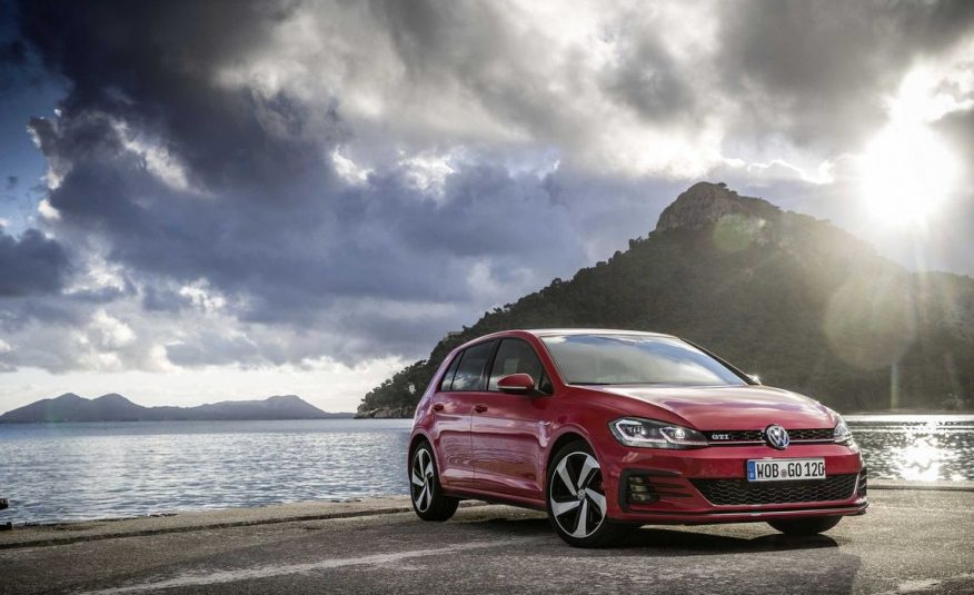 2020 Volkswagen Golf GTI
